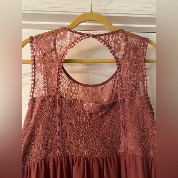 Blush Colored Torrid Size 2 Lace Bust Chiffon Dress - Picture 5 of 9